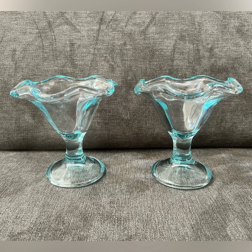 Ice Cream Glass Italy Sea‎ Blue Parfait Cup Made In Italy Vintage